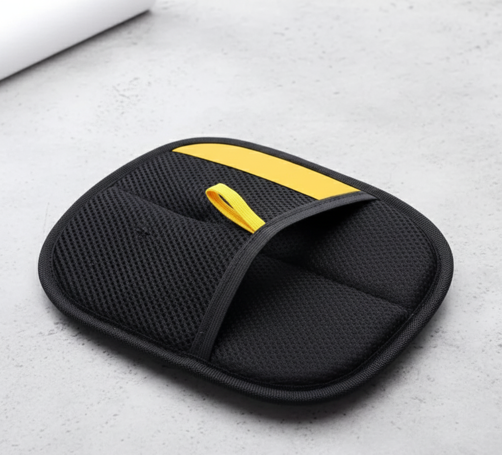 Kat & Co Schoonmaker